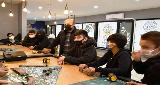 Geleceğin bilim adamları yetişecek