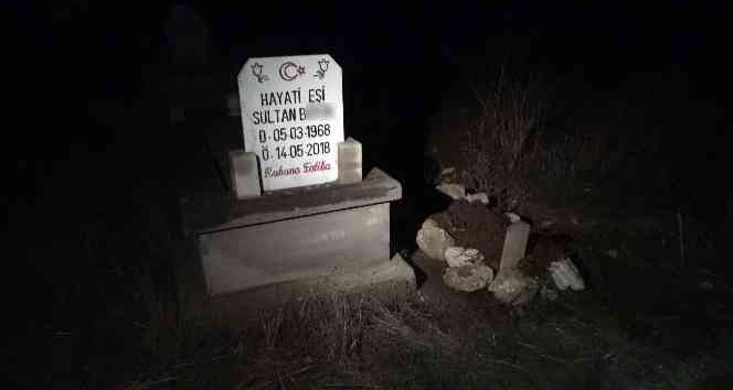 25 günlük bebeğini vahşice öldüren anne tutuklandı