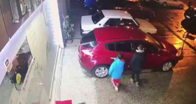 Otomobilleri çocuklar tarafından çalınan galeri sahipleri konuştu