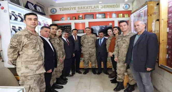 Mardin Jandarma Komutanlığı engelli vatandaşları unutmadı