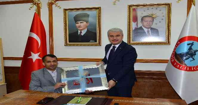 Vali Akın, "Hoşgörü yaklaşımı hayatı güzelleştirir"