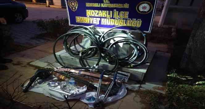 Çaldılar ama kaçamadılar