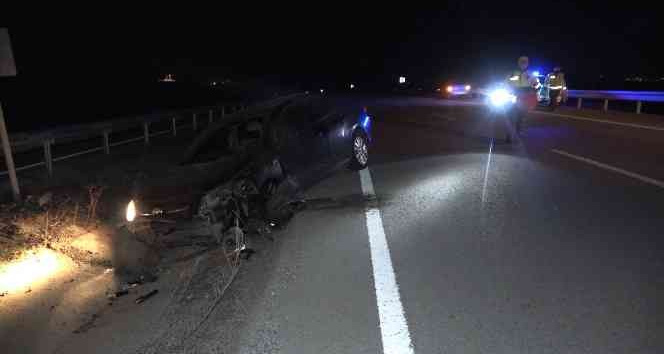 Otomobil şarampole düştü, sürücü yara almadan kurtuldu