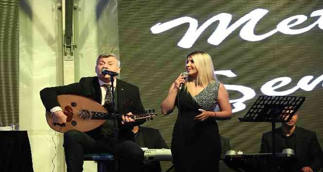 Metin Şentürk Dünya Engelliler Günü’nde hayranlarıyla buluştu