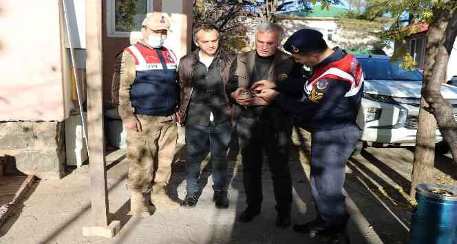 Yaralı bulunan keklik tedavi altına alındı