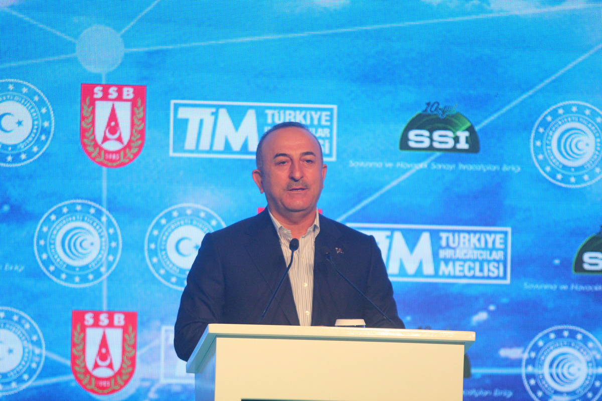 Çavuşoğlu: 'Türk SİHA'larının ilk kez NATO ve AB üyesi ülkenin envanterine girmesi önemli'