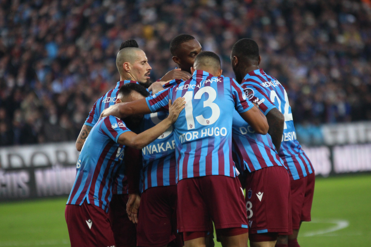 Trabzonspor - Adana Demirspor maçından kareler