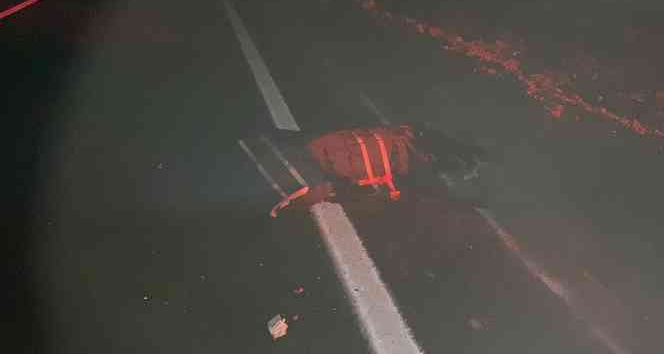 Kapalı yolu fark etmeyen sürücü metrelerce takla attı: 1 ölü, 3 ağır yaralı