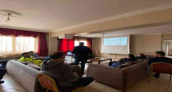 Güroymak’ta "Afet Farkındalık Eğitimi" verildi