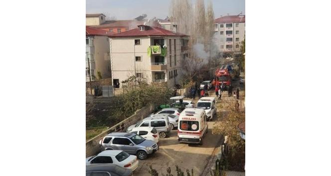 Iğdır’da bir binanın bodrum katında çıkan yangın korkuttu