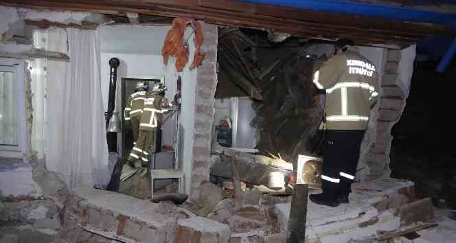 Tüp bomba gibi patladı, ev harabeye döndü