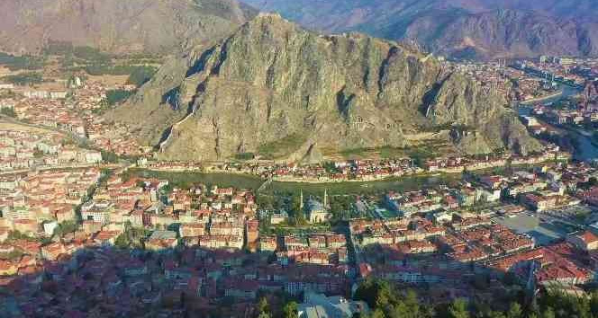 Amasya Kalesi’nde Memlük dönemi altın sikkeleri bulundu