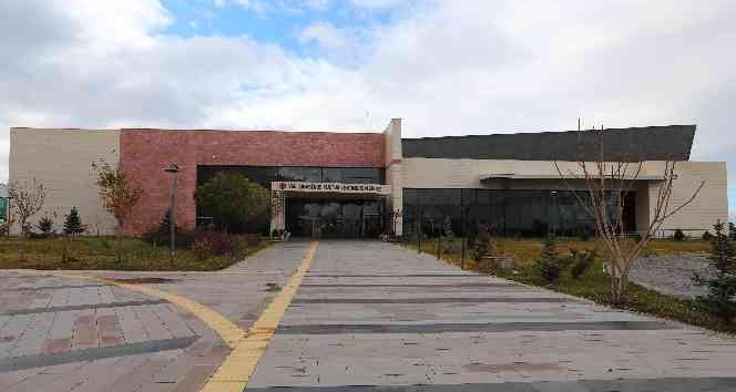 ’Gökkuşağının Sonu’ Tiyatrosu Nevşehir’de sahnelenecek