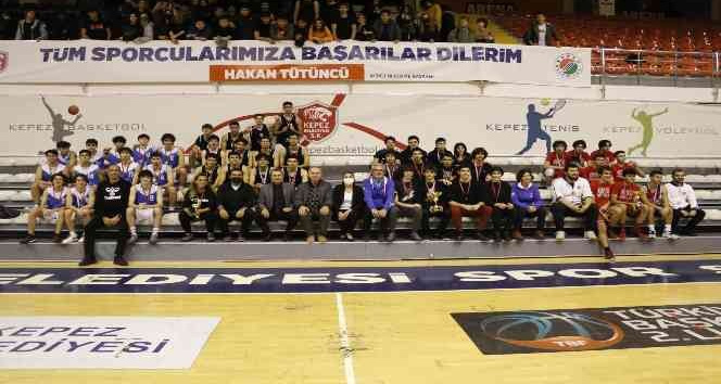 Kepez Belediyesi Spor Kulübü oyuncuları ilk 2’de