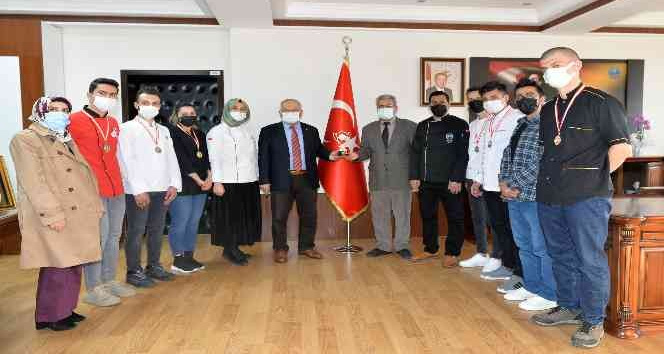 KMÜ, gastronomi alanında en iyi ikinci üniversite oldu