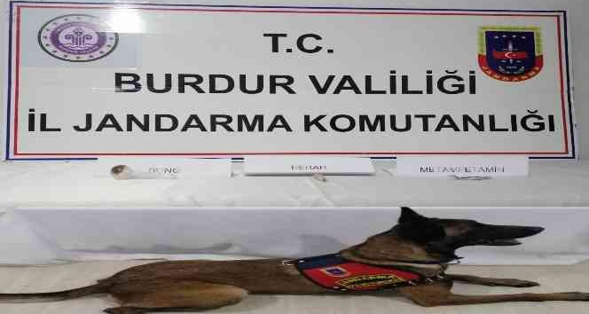 Burdur’a uyuşturucu operasyonu: 2 gözaltı