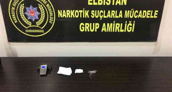 Elbistan’da 2 torbacı tutuklandı