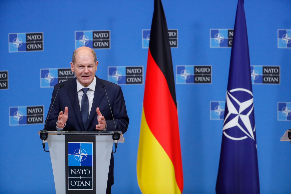 Almanya Başbakanı Scholz, NATO&#039;yu ziyaret etti