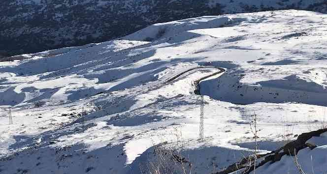 Şırnak’ta kar kaplanları iş başında
