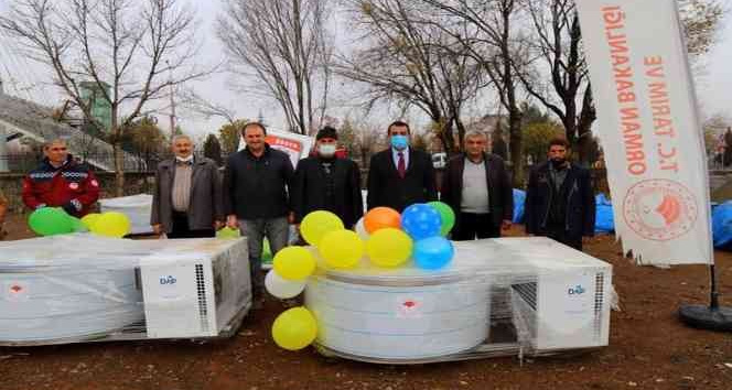 Bingöl’de yetiştiricilere yüzde 60 hibeli süt soğutma tankı dağıtıldı