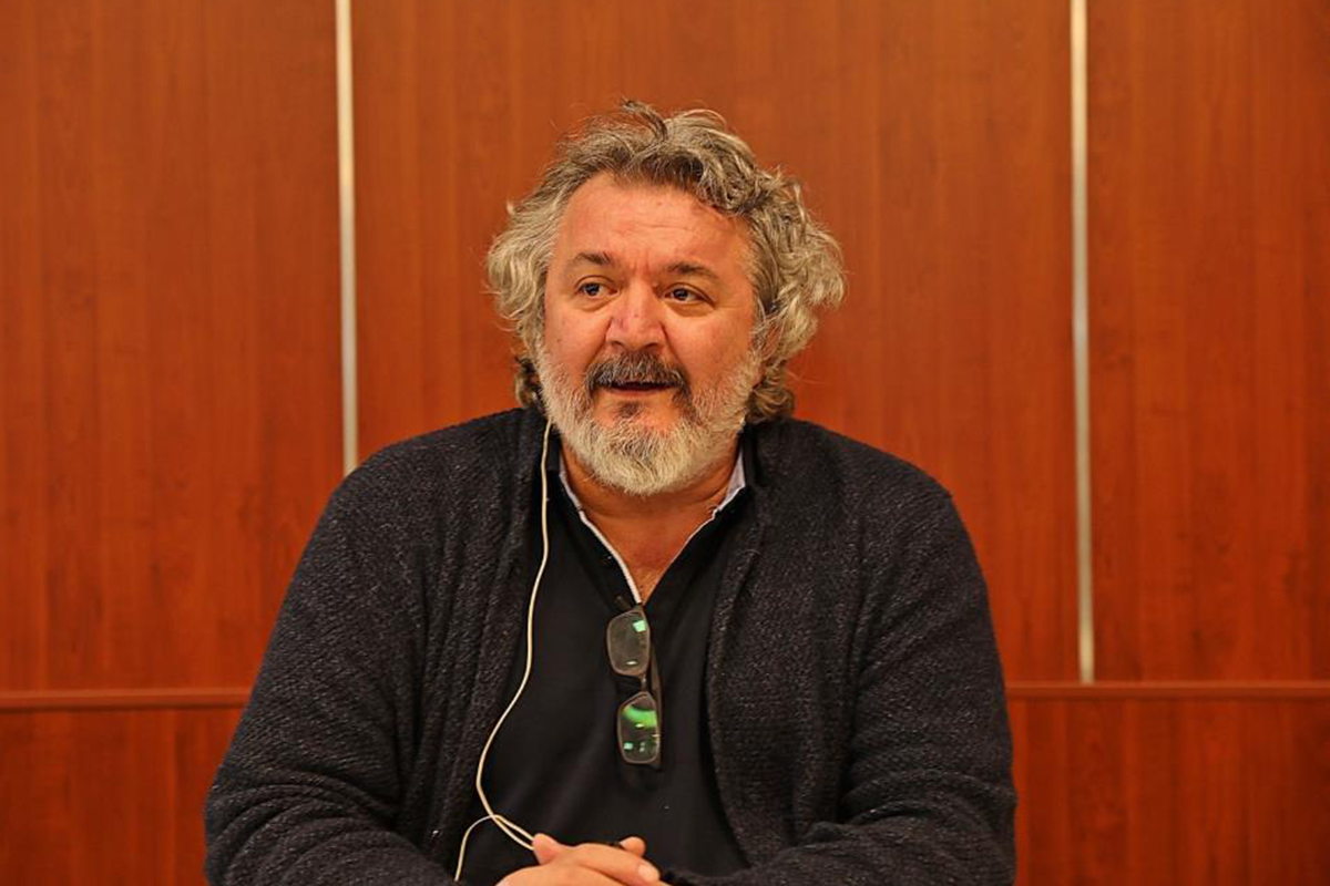 Yönetmen Müfit Can Saçıntı: 'Hayallerinizden vazgeçmeyin'