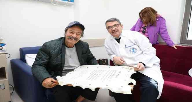 Kadir İnanır, 22 gün sonra PAÜ’ye böyle veda etti