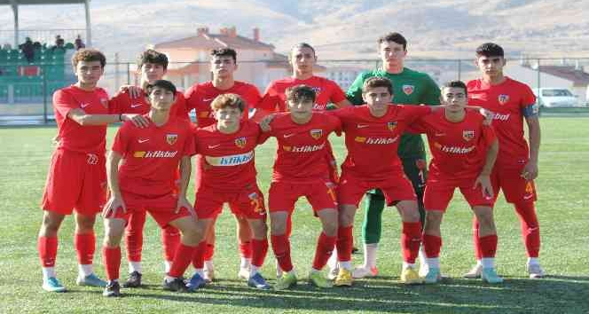Kayserispor U17 evinde farklı kazandı