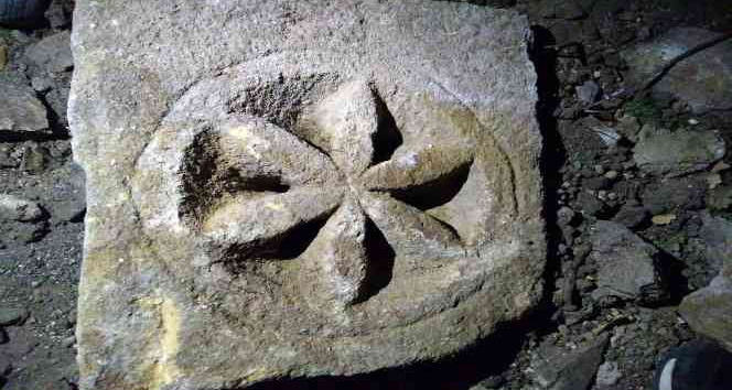 ‘Güneş Tapınağı’ kaçak kazıda ortaya çıktı