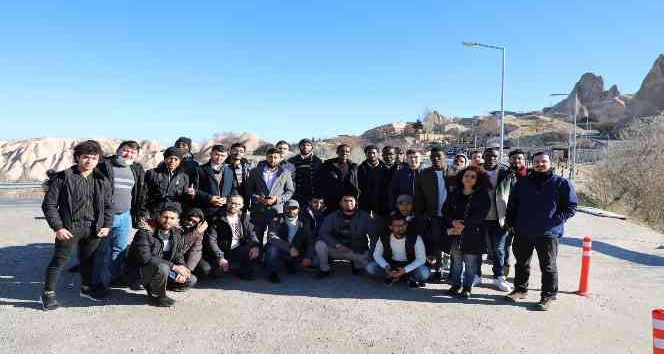 Yabancı öğrenciler Kayaşehir’i gezdi