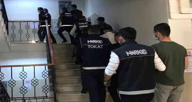 Tokat’ta uyuşturucu madde operasyonu: 7 tutuklama