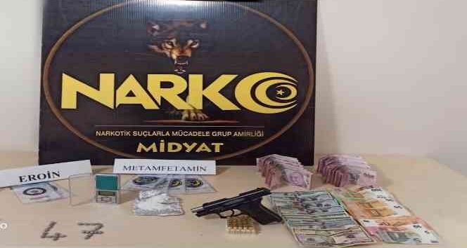 Midyat Narkotik ekiplerinden torbacılara operasyon: 4 tutuklama