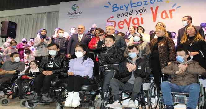 Safiye Soyman ve Faik Öztürk Beykozlu engelli bireylerle buluştu