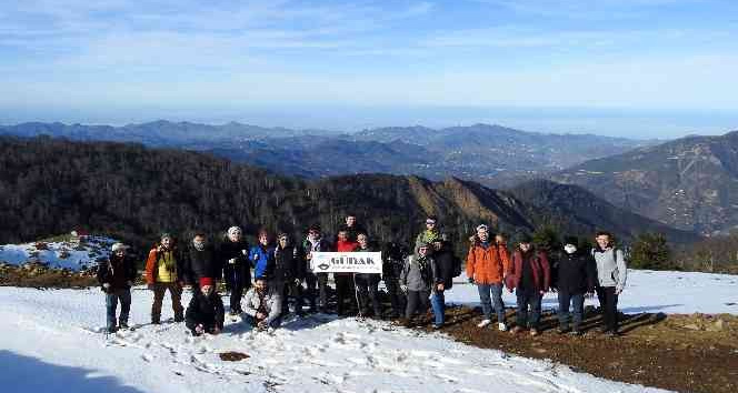 2 bin metreden denizi gördüler