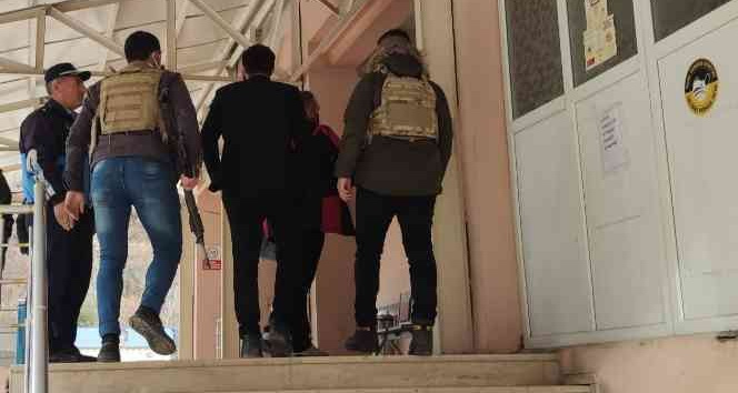 Kesinleşmiş 4 yıl 2 ay cezası bulunan şahsı JASAT yakaladı