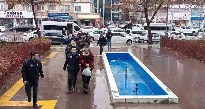 Kırşehir’deki DEAŞ operasyonunda 2 tutuklama
