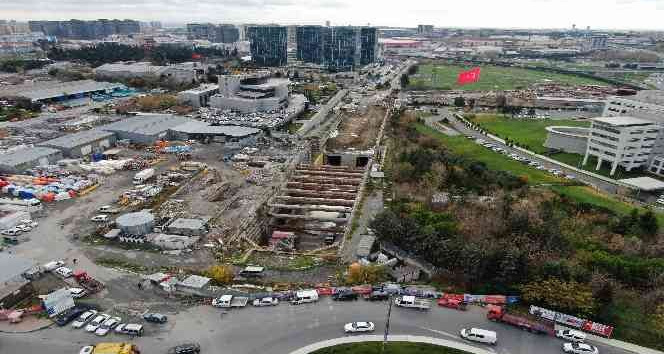 Metro çalışması vatandaşı isyan ettirdi