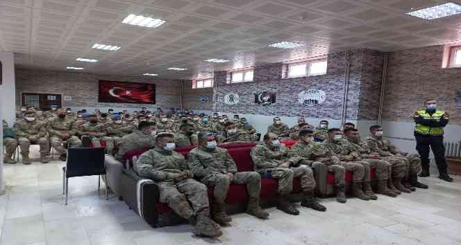 Tunceli’de JÖH’lere güvenlik trafik ve trafik akışının sağlanması eğitimi