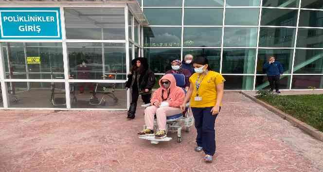 Ünlü şarkıcı taburcu oldu