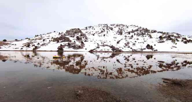 Dağların zirvesindeki "Karagöl"