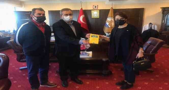 Rektör Tabakoğlu: "Dünya çapında iki büyük ustayı üniversitemizde ağırladık"