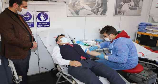 Kaymakam Tunç’tan kan bağışına destek