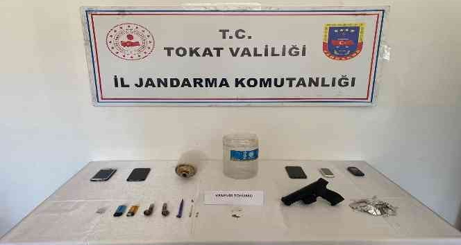 Tokat’ta uyuşturucu operasyonu: 8 gözaltı