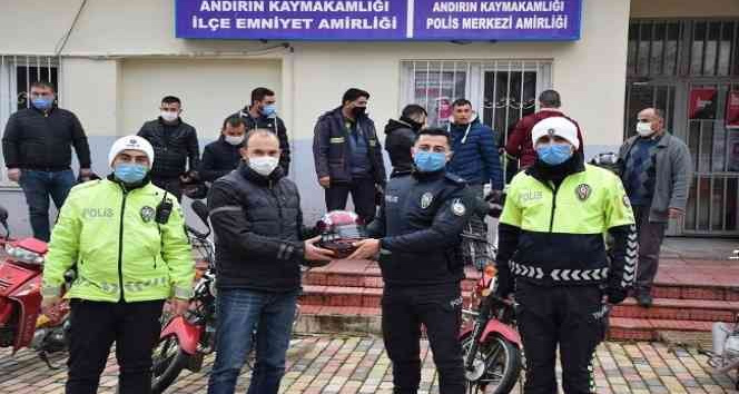 Kahramanmaraş’ta motosiklet sürücülerine kask