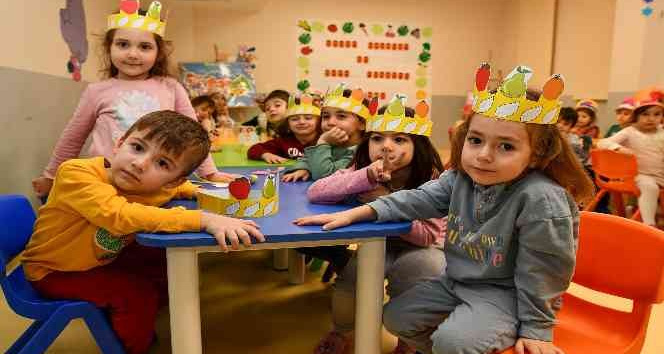 Yüzlerce çocuk Yerli Malı Haftası’nı kutladı