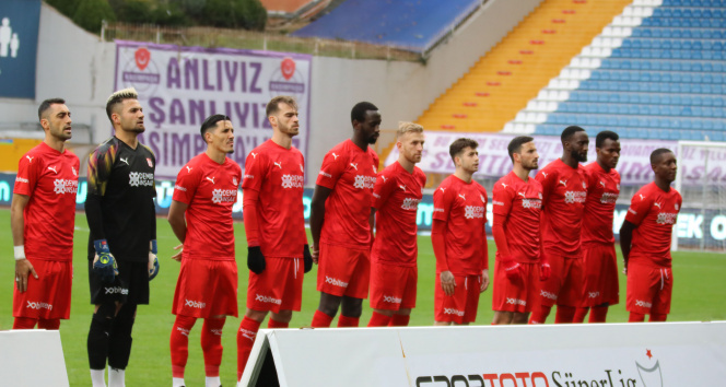 Sivasspor 3 hafta sonraları kalesinde gol gördü