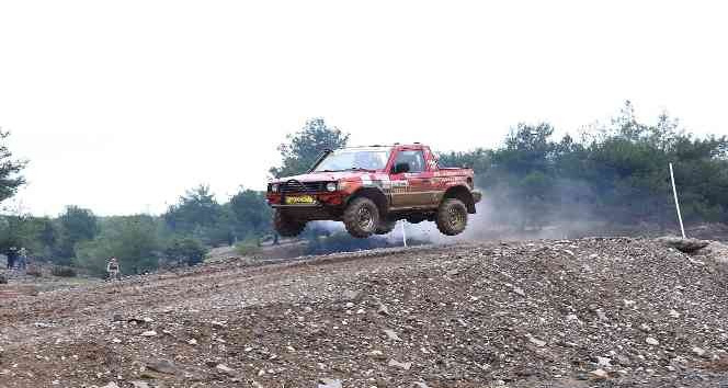 Kahramanmaraş’ta off-road yarışları nefes kesti