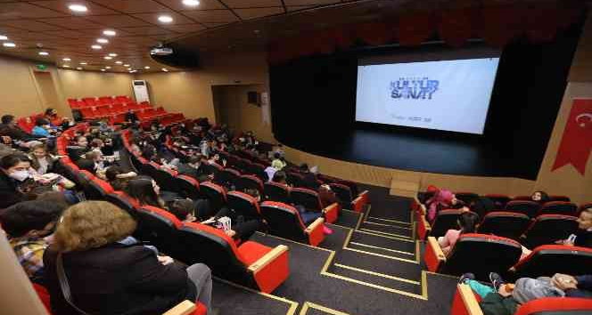 Çocukların sinema keyfi