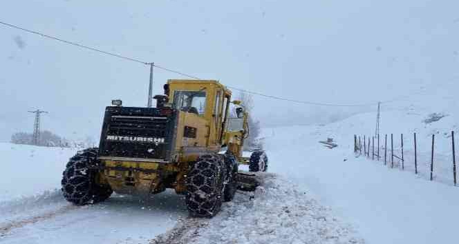 Bingöl’de 115 köy yolu ulaşıma açıldı