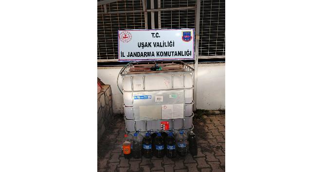 Uşak’ta 825 litre kaçak şarap ele geçirildi