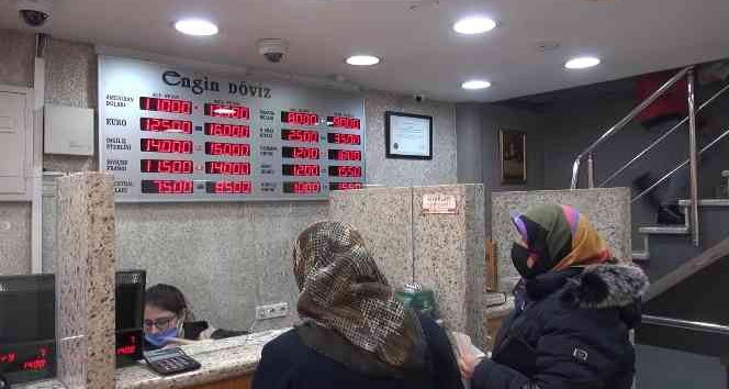 Dövizdeki ani düşüş Kocaeli’deki döviz bürolarını boş bıraktı